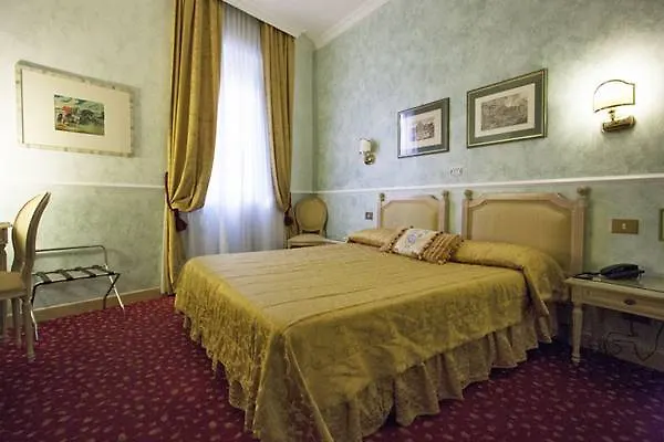 Doria Palace Boutique Hotel Rome 4*,